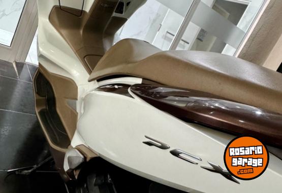 Motos - Honda Pcx 2019 Nafta 13900Km - En Venta