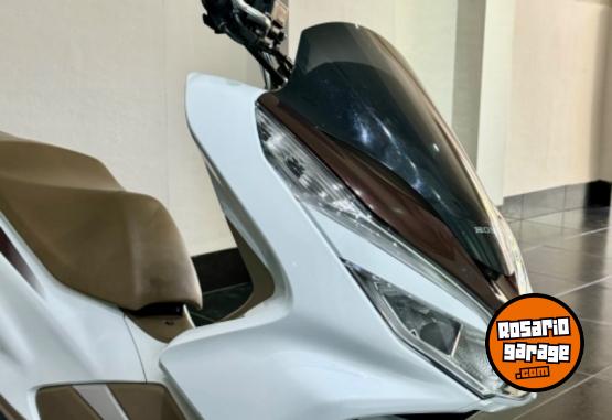 Motos - Honda Pcx 2019 Nafta 13900Km - En Venta