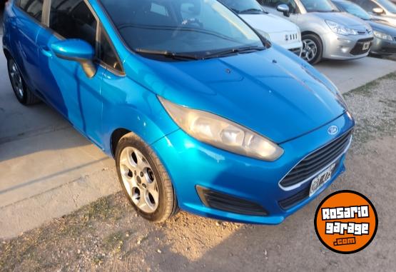 Autos - Ford Fiesta 2015 Nafta 180000Km - En Venta