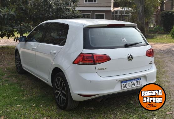 Autos - Volkswagen GOLF. 2017 Nafta 140000Km - En Venta