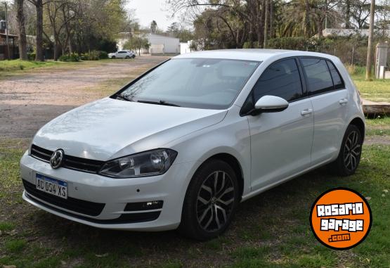 Autos - Volkswagen GOLF. 2017 Nafta 140000Km - En Venta