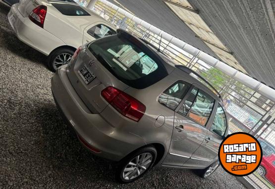 Autos - Volkswagen SURAN 1.6 A/T IMOTION 2015 Nafta 97702Km - En Venta