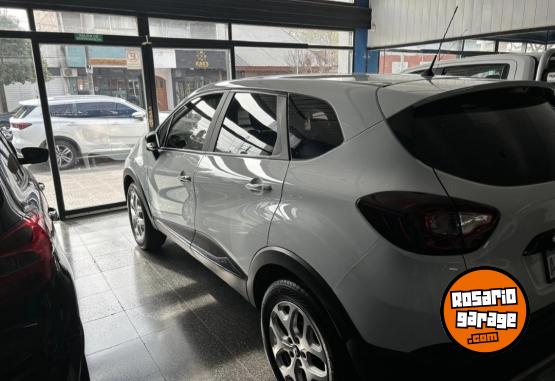 Camionetas - Renault Captur Intens. 2021 GNC 80000Km - En Venta