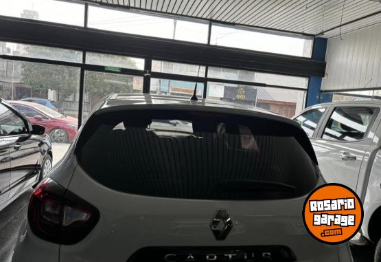 Camionetas - Renault Captur Intens. 2021 GNC 80000Km - En Venta