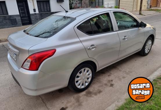 Autos - Nissan Versa 2018 Nafta 31000Km - En Venta