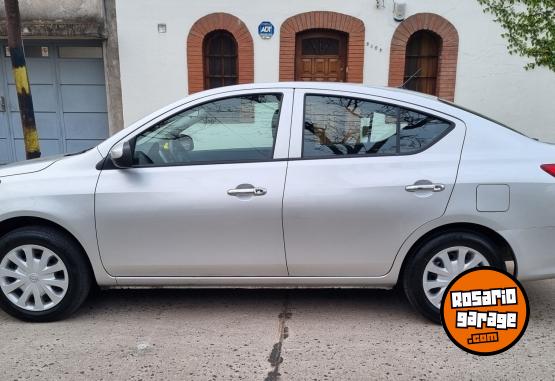 Autos - Nissan Versa 2018 Nafta 31000Km - En Venta