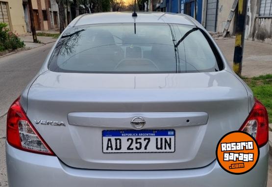 Autos - Nissan Versa 2018 Nafta 31000Km - En Venta