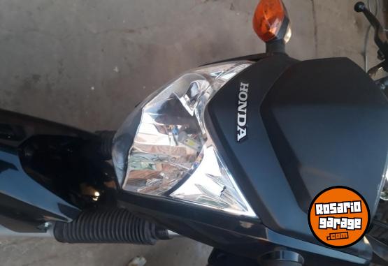 Motos - Honda Cg 150 titan 2018 Nafta 4500Km - En Venta