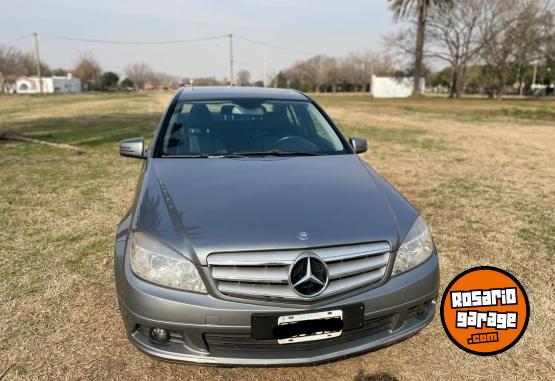 Autos - Mercedes Benz 2010 2010 Nafta 203000Km - En Venta