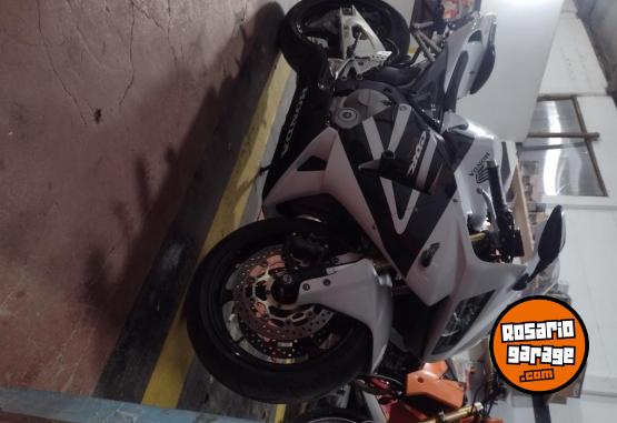 Motos - Honda 600rr 2005 Nafta 50000Km - En Venta