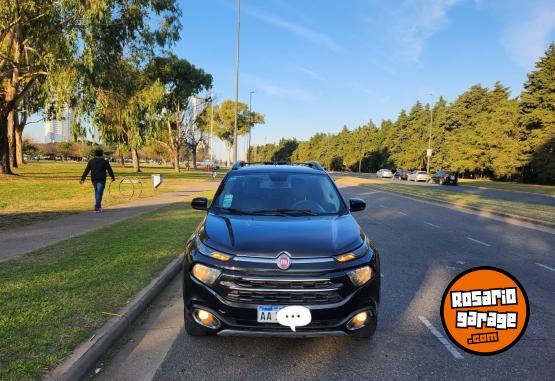 Camionetas - Fiat Toro 2016 Diesel 90000Km - En Venta