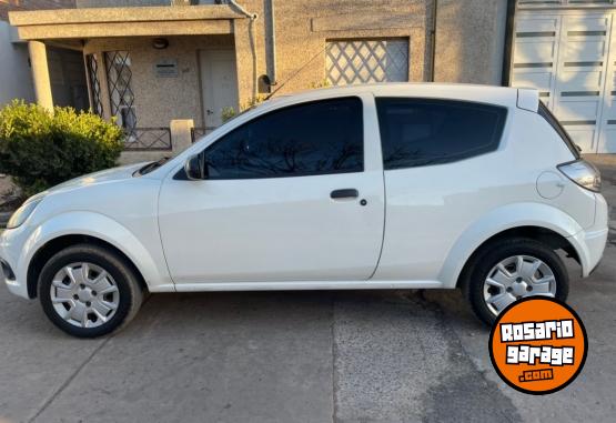 Autos - Ford Ka 1.6 Viral 2012 Nafta 109000Km - En Venta