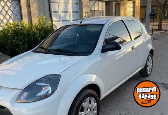 Autos - Ford Ka 1.6 Viral 2012 Nafta 109000Km - En Venta