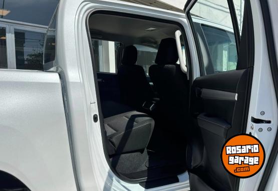 Camionetas - Toyota HILUX D/C 2.8 A/T SRV 4x4 2024 Diesel 0Km - En Venta