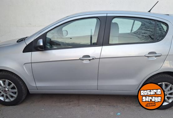 Autos - Fiat Atracctive 2014 Nafta 180000Km - En Venta