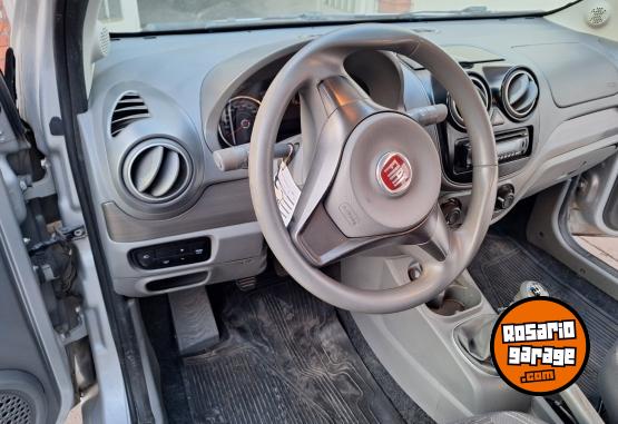 Autos - Fiat Atracctive 2014 Nafta 180000Km - En Venta