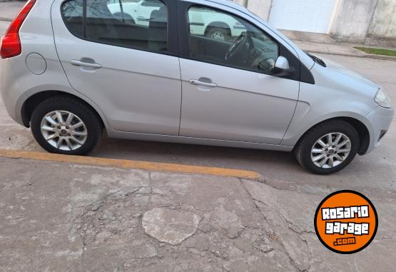 Autos - Fiat Atracctive 2014 Nafta 180000Km - En Venta