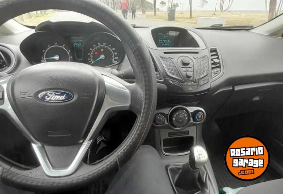 Autos - Ford Fiesta Se 2014 Nafta 85000Km - En Venta