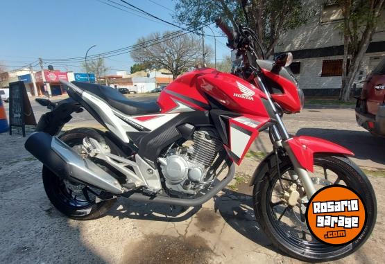 Motos - Honda New twister 2018 Nafta 15000Km - En Venta