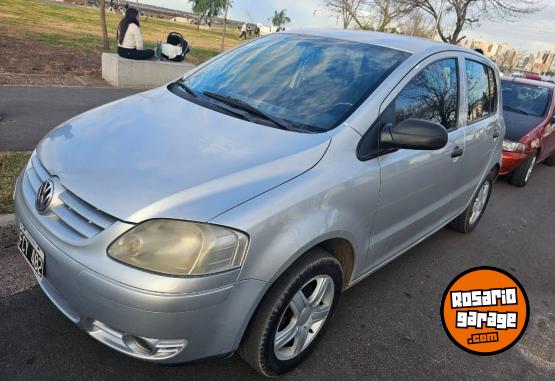 Autos - Volkswagen Fox 2005 Nafta 194000Km - En Venta