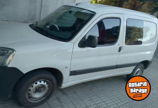 Utilitarios - Peugeot Parthner 2021 Diesel 75000Km - En Venta