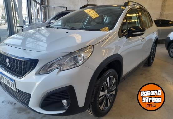 Autos - Peugeot 2008 2019 Nafta 18000Km - En Venta