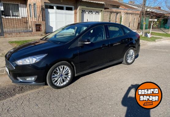 Autos - Ford Focus 2016 Nafta 97000Km - En Venta