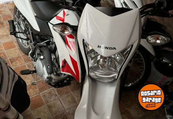 Motos - Honda Xr 150 2022 Nafta 5890Km - En Venta