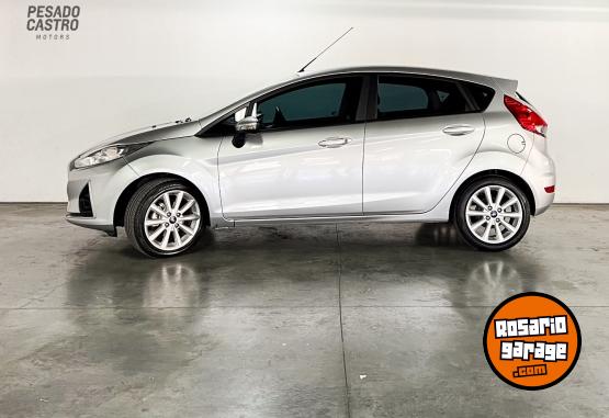 Autos - Ford Fiesta SE 2019 Nafta 60000Km - En Venta