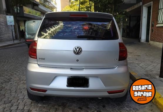 Autos - Volkswagen FOX TRENDLINE 5 Puertas 2010 Nafta 141000Km - En Venta