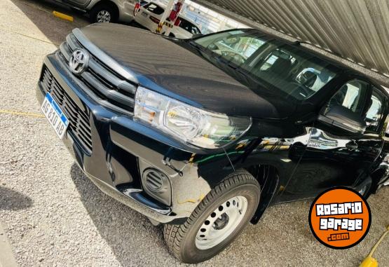 Camionetas - Toyota Hilux 2.4 4x2 dx 2024 Diesel 0Km - En Venta