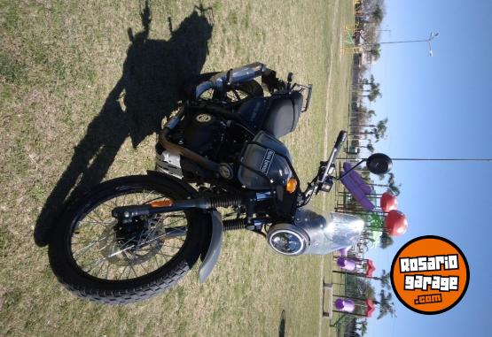 Motos - Royal Enfield Himalayan 411 2021 Nafta 9500Km - En Venta