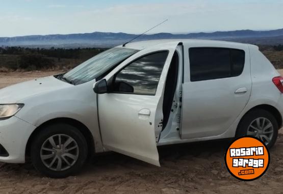 Autos - Renault Sandero 2017 Nafta 70000Km - En Venta