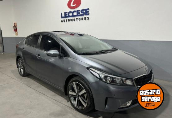 Autos - Kia Cerato 2018 Nafta 45000Km - En Venta