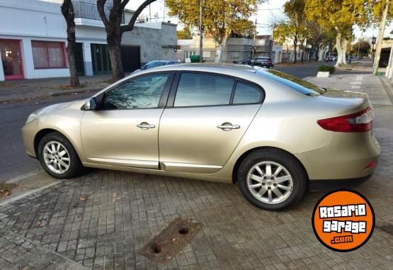 Autos - Renault FLUENCE DYNAMIQUE 2014 GNC 130000Km - En Venta