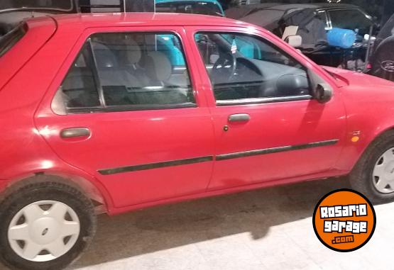 Autos - Ford fiesta lx 2000 Nafta 111111Km - En Venta