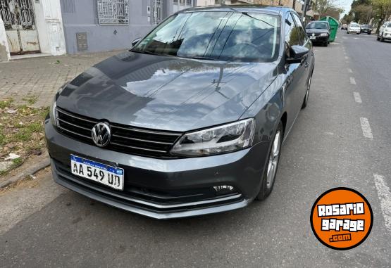 Autos - Volkswagen VENTO 2016 Nafta 124900Km - En Venta