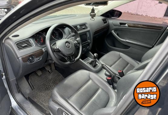 Autos - Volkswagen VENTO 2016 Nafta 124900Km - En Venta