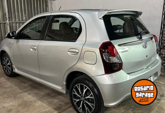 Autos - Toyota Etios 2018 Nafta 18800Km - En Venta