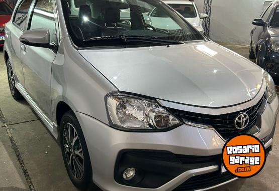 Autos - Toyota Etios 2018 Nafta 18800Km - En Venta