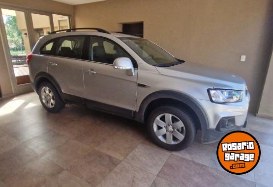 Camionetas - Chevrolet Captiva 2018 Nafta 75300Km - En Venta