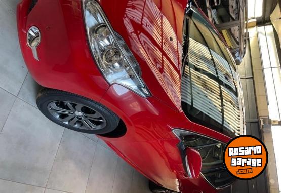 Autos - Peugeot 208 Pack Cuir VTI 2015 Nafta 57800Km - En Venta