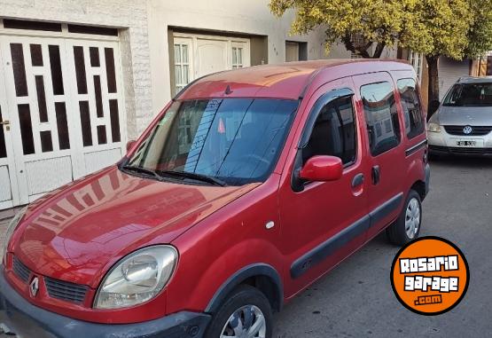 Utilitarios - Renault Kangoo 2010 Diesel 238000Km - En Venta