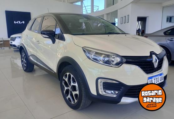 Camionetas - Renault Captur Intense 2.0 2017 Nafta 113000Km - En Venta