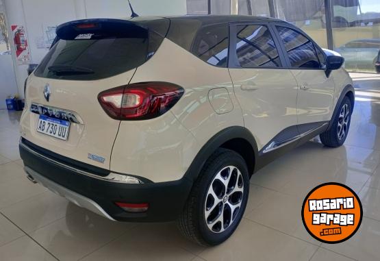 Camionetas - Renault Captur Intense 2.0 2017 Nafta 113000Km - En Venta