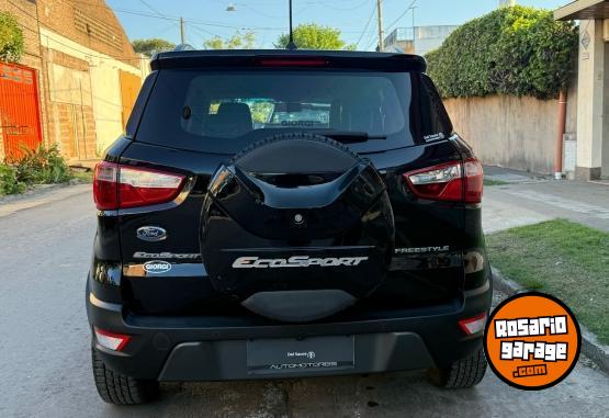 Camionetas - Ford Ecosport 2017 Nafta 50000Km - En Venta