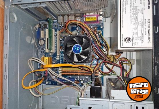 Informtica - Pc completa con monitor, mouse y teclado. AMD athlon 3gb de ram. - En Venta