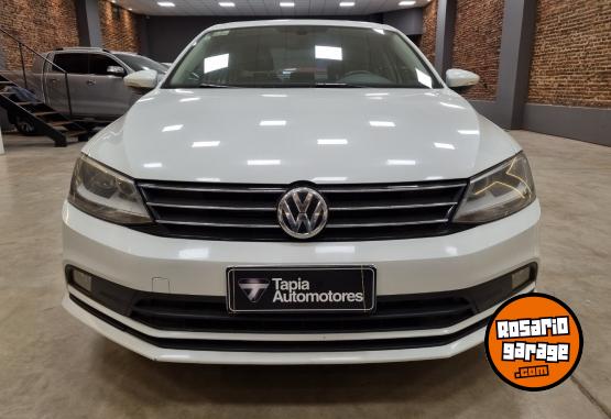 Autos - Volkswagen VENTO COMFORTLINE 1.4L DS 2015 Nafta 123000Km - En Venta