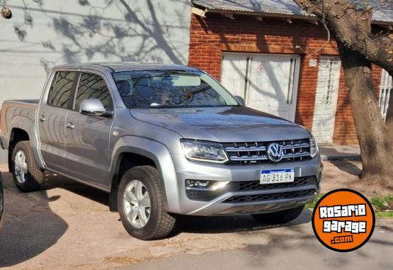 Camionetas - Volkswagen AMAROK HIGHLINE 2023 Diesel 63Km - En Venta