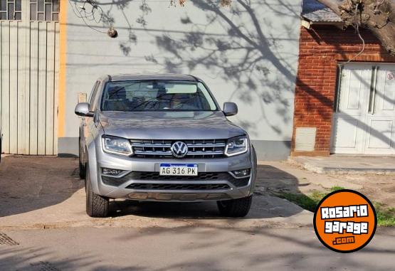 Camionetas - Volkswagen AMAROK HIGHLINE 2023 Diesel 63Km - En Venta